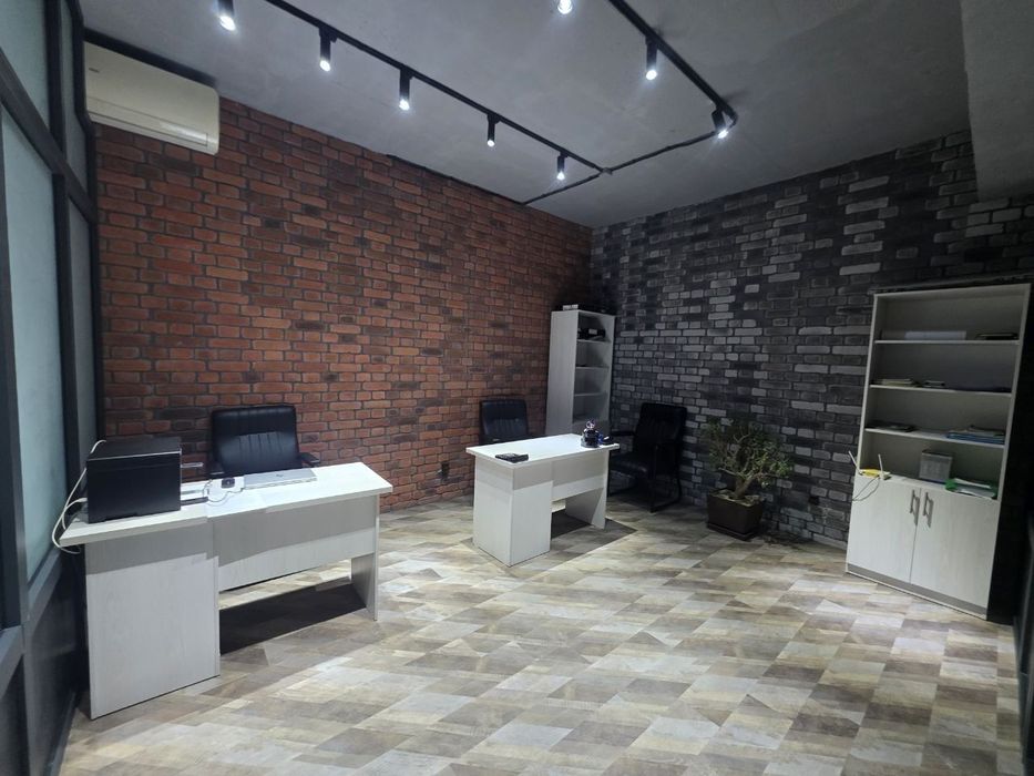 Аренда офиса с мебелью и техникой 70 м² 2-линия