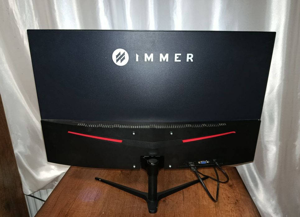 Monitor Immer curved  27 75hz