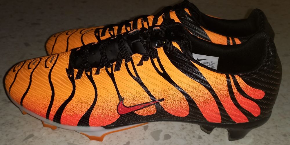 Бутсы найк бутсы