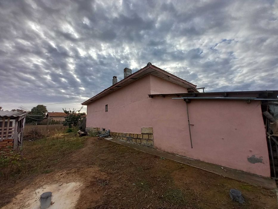 Продава се Къща в Разград, Бели Лом - 104 кв.м за 344 €/кв.м - Снимка #4