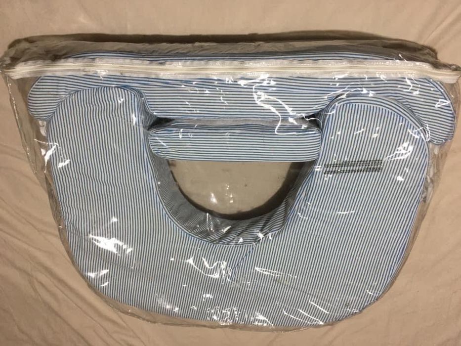 Perna pentru alaptat gemeni