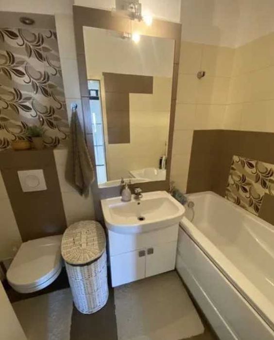 Дава се под наем Двустаен апартамент в Пловдив, Център - 48 кв.м за 198.9 € - Снимка #2