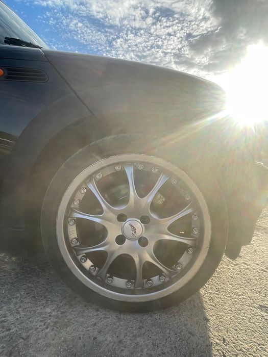Vând Mini Cooper