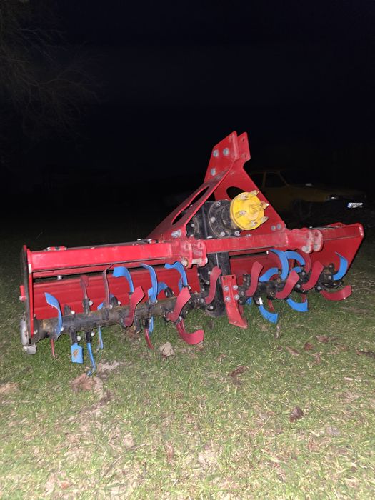 Freza pamant buna pentru lucrări agricole