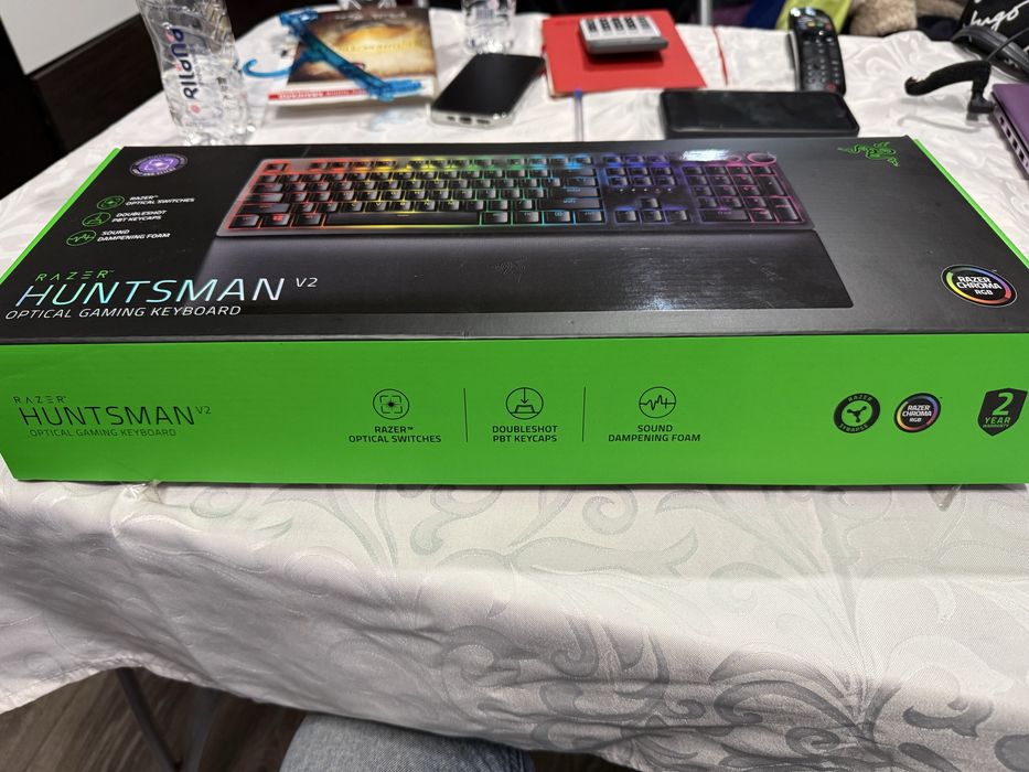 Razer Huntsman v2  геймърска клавиатура
