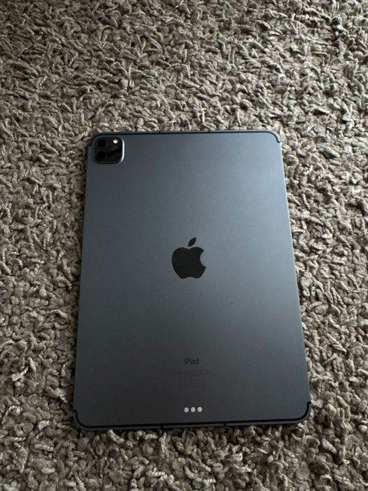 iPad Pro 3rd gen 11" M1 512GB + Magic Keyboard + Pencil 2 + Husa Folio
