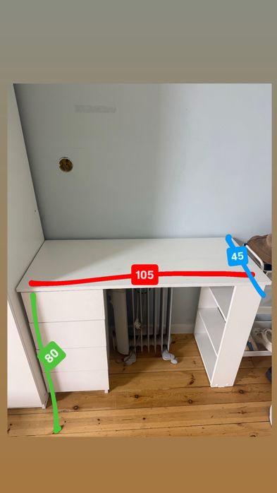 Письменный столик