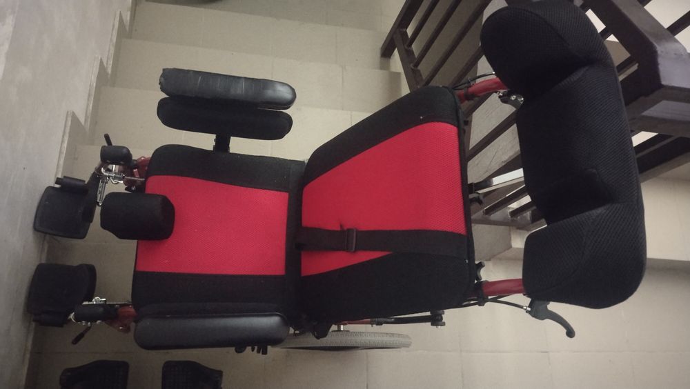 Инвалидный коляска