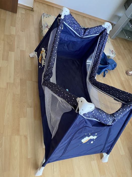 Детско легло