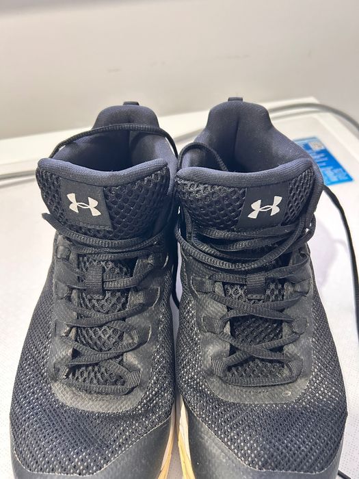 Маратонки  Under Armour номер 41