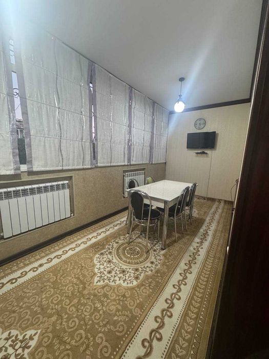 Квартира ижарага берилади 4 хонали 2 этаж Мархабода.