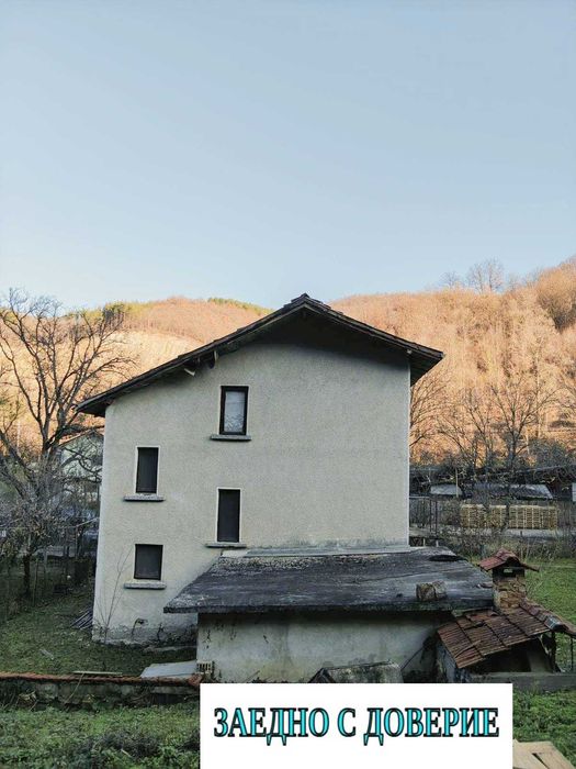 Продава се Къща в с. Лютидол, Област Враца - 222 кв.м за 126 €/кв.м - Снимка #4