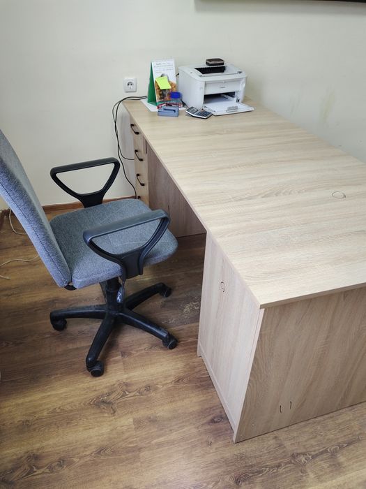 Офисный Стол стуля