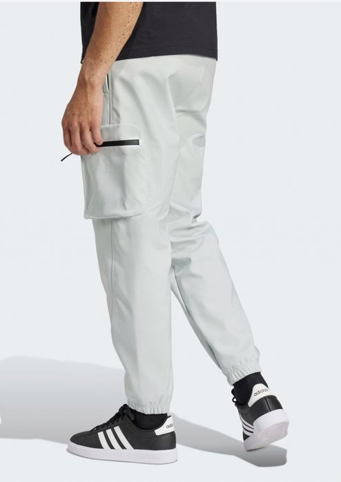 Adidas City Escape Premium ОРИГИНАЛЕН мъжки екип/горнище и долнище M/L