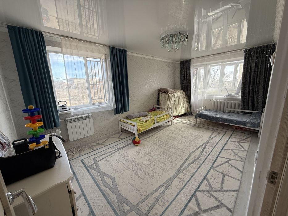 Продам 3 комантную квартиру