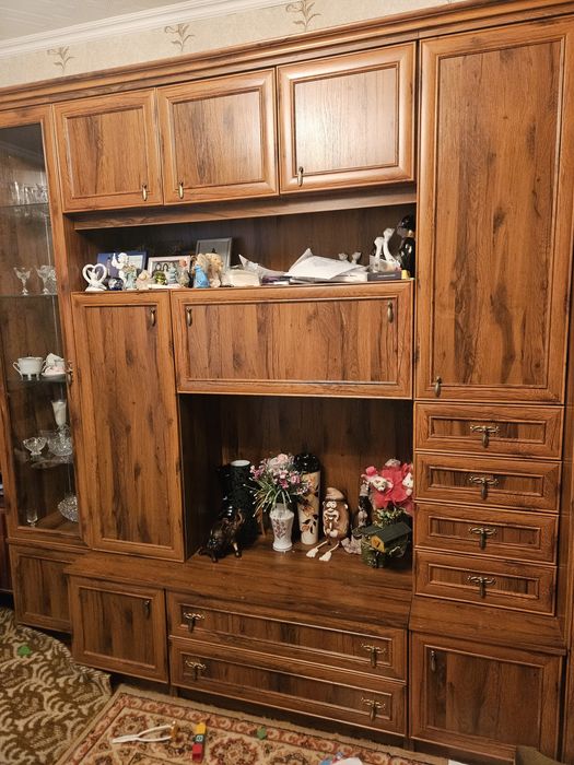 Стенка шкаф в гостиную