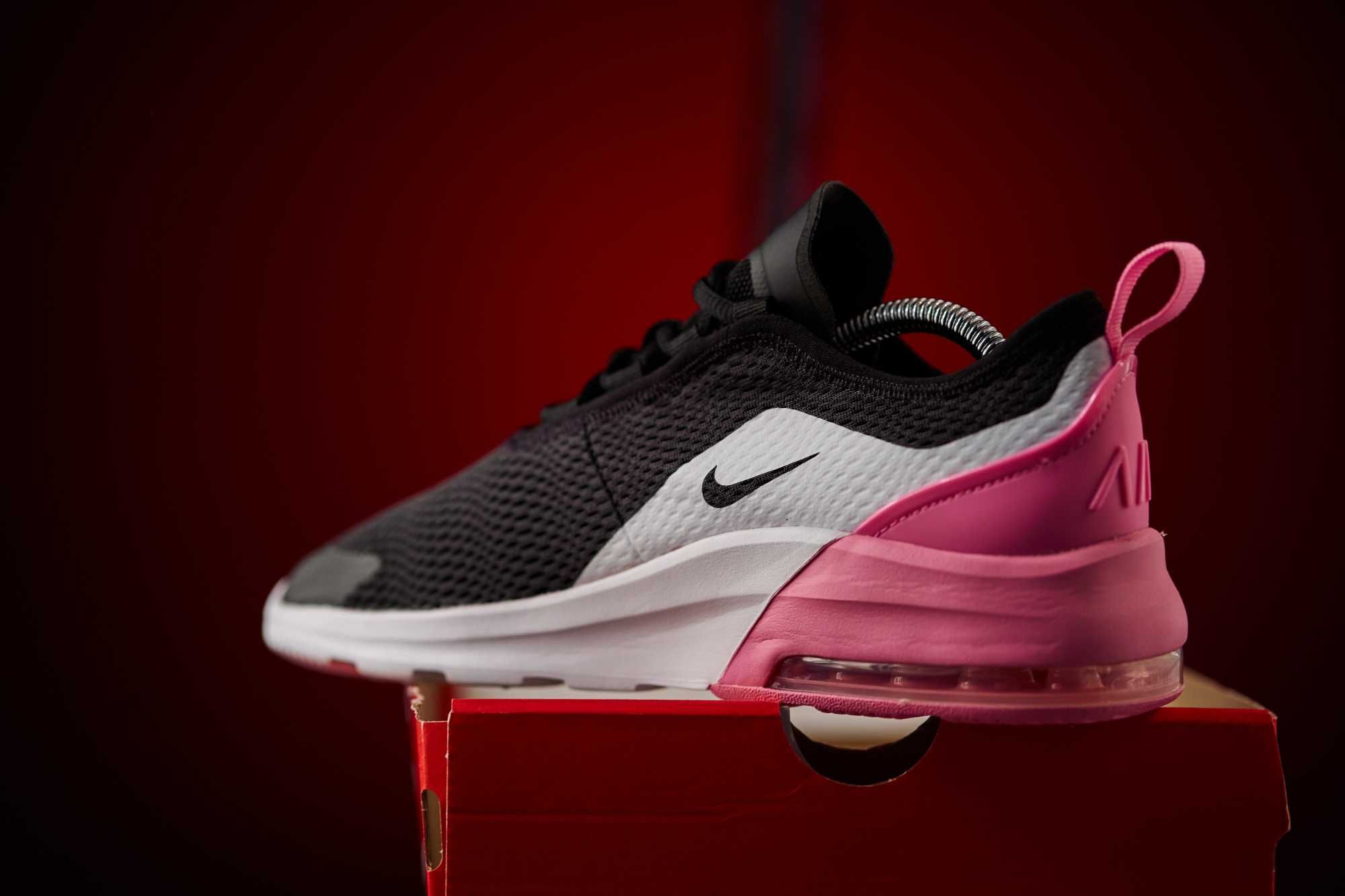 Nike air max store motion 2 price