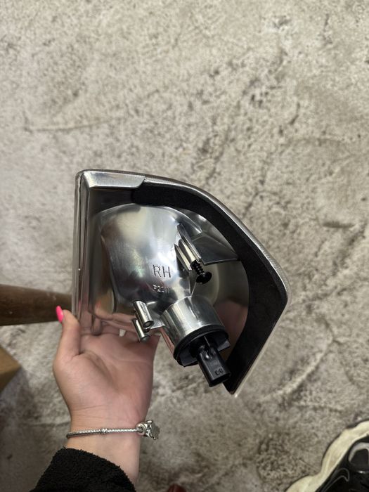 Десен мигач за Land Rover Discovery 2.0