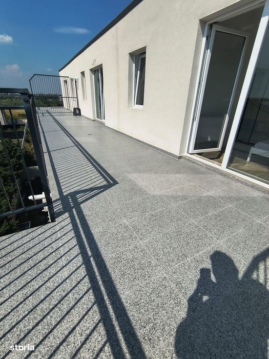 Apartament superb mobilat cu terasa de 30mp strada Leordeni