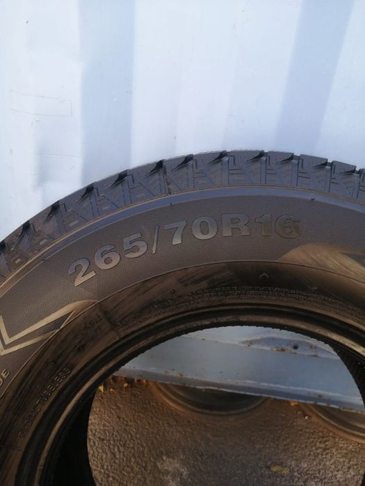 Продам резину 265/70-R16