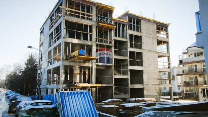 Продава се Четиристаен апартамент в Варна, Левски - 107 кв.м за 1125 €/кв.м - Снимка #6