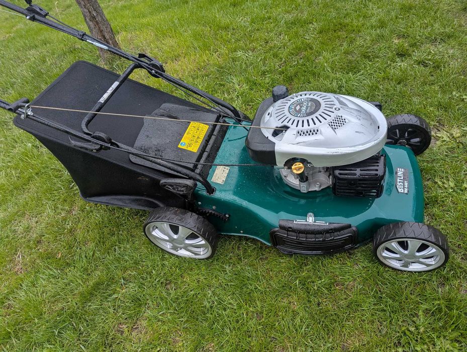 Masina de tuns  cu tractiune - XXL