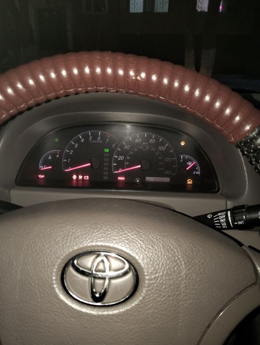 Продам срочно камри 35 2005года