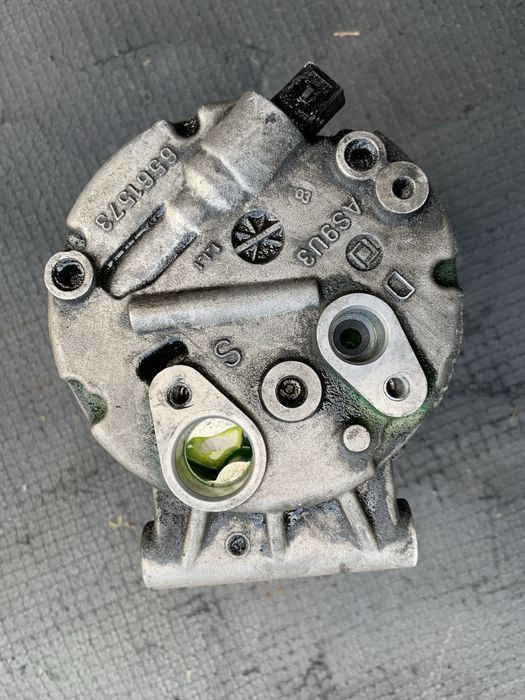 compresor AC Clima Renault Espace 4. 2.2 dci 2002-2014 6561573