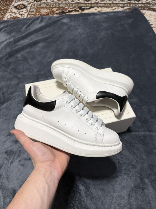 Pantofi Alexander McQueen