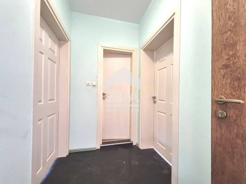 Продава се Двустаен апартамент в к.к. Слънчев бряг - 77 кв.м за 968 €/кв.м - Снимка #7