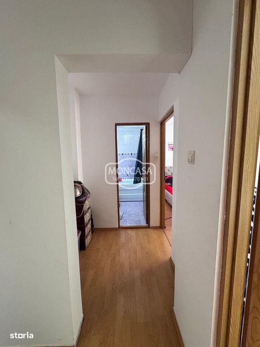 Apartament 3 camere zona Scoala 17, etaj 4
