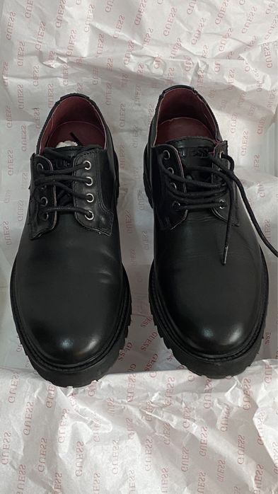 Pantofi Guess piele neagra marimea 41