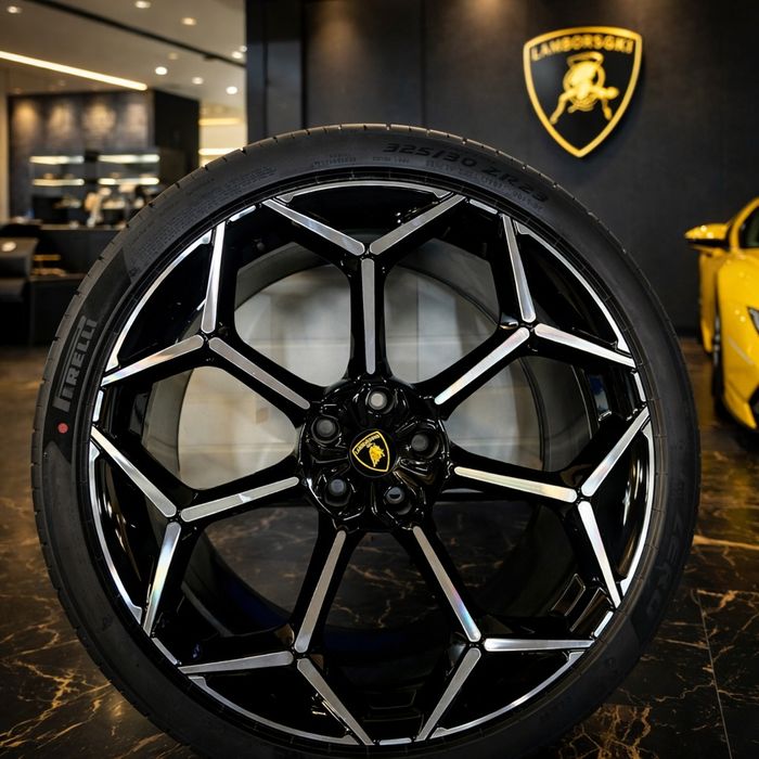 Lamborghini Urus Performante 23цола-като нови ОРИГИНАЛ