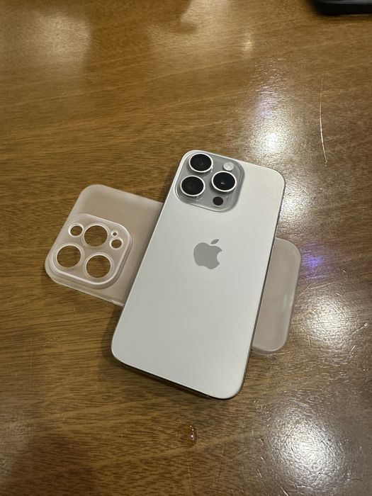 Продаю Iphone 15 pro