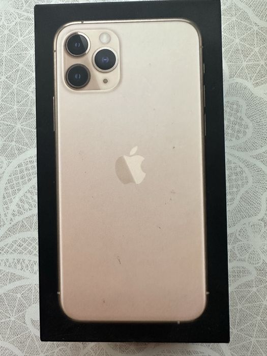 Продам Iphone 11 pro