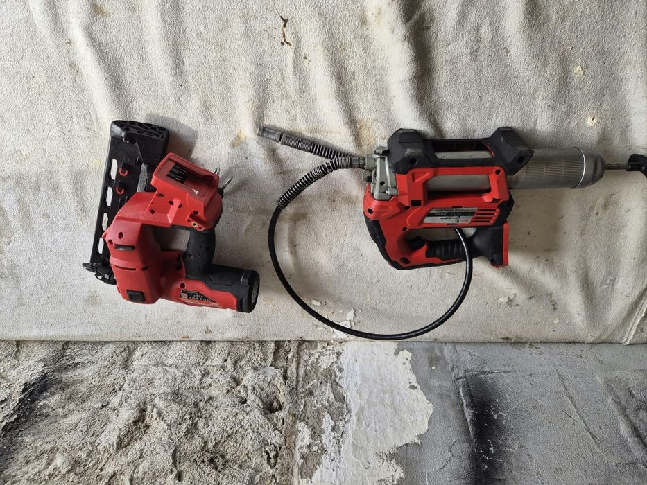 Scule Milwaukee  M18