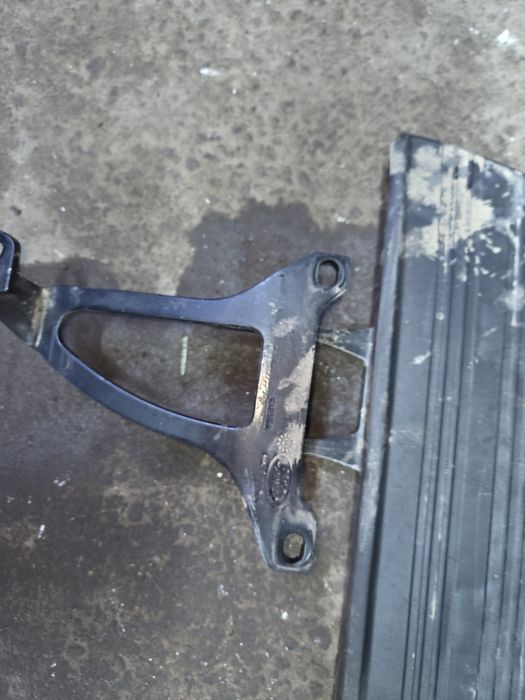 Продам поножку на рендж ровер