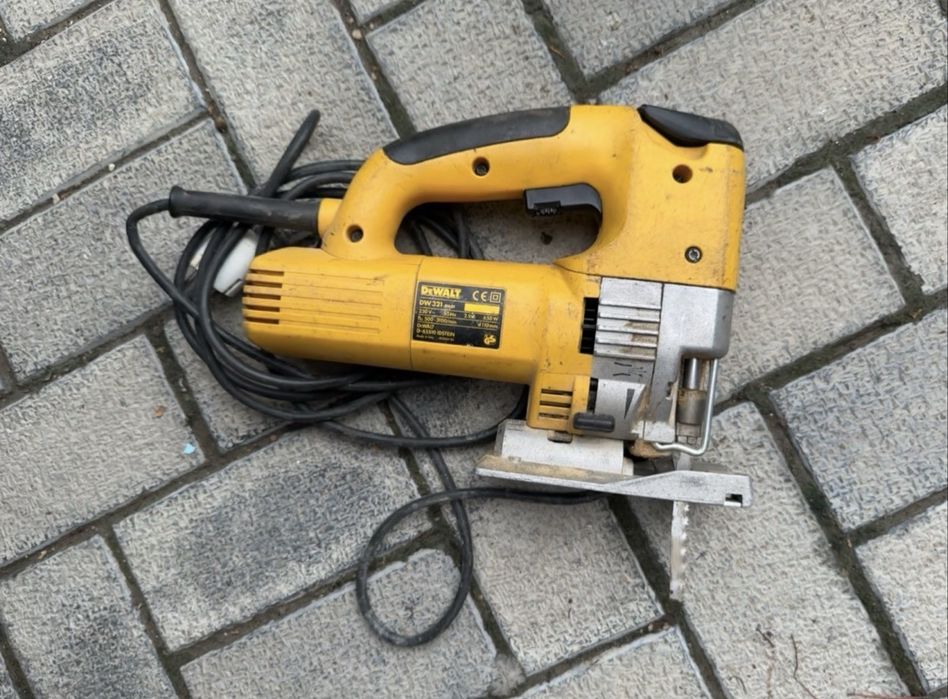 Ferastrau Pendular Dewalt DW 321