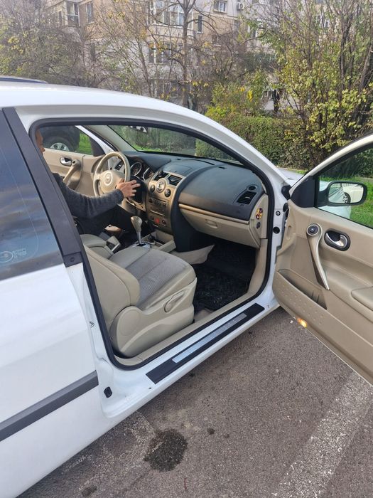 Vând Renault Megan 2