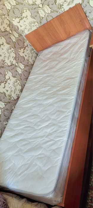 Продам кровать.