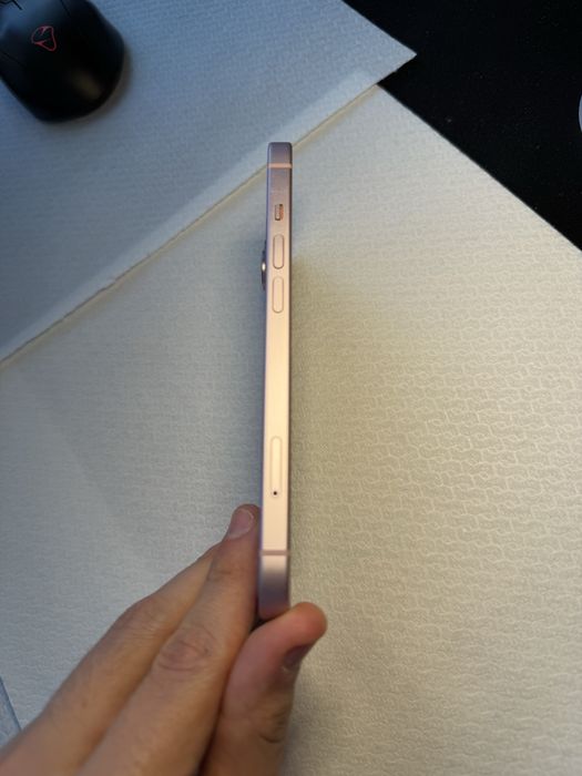 iPhone 15 Pink - Ideal pentru Piese