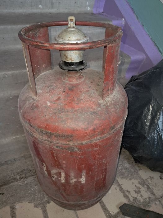 Газовый балон с редуктором