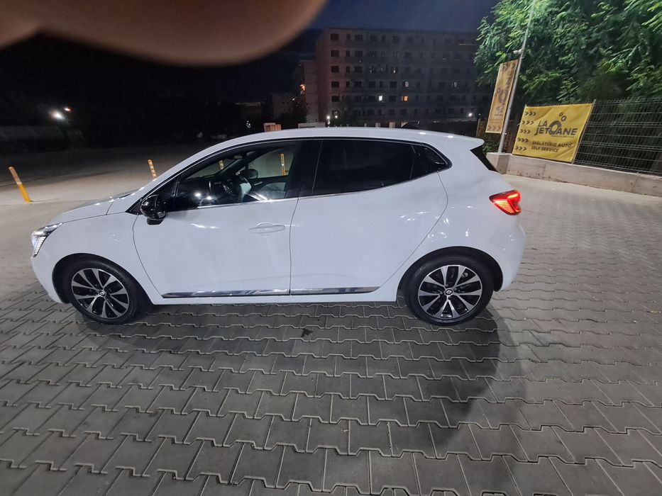 RENAULT Clio 2022 — imagine 5