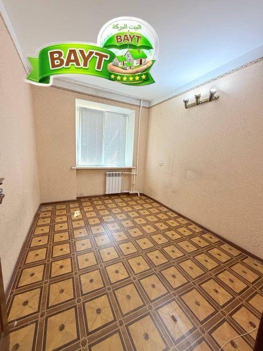 Фархадский Базар 2 комнатная 1 этаж,Раздельный Продается.    х