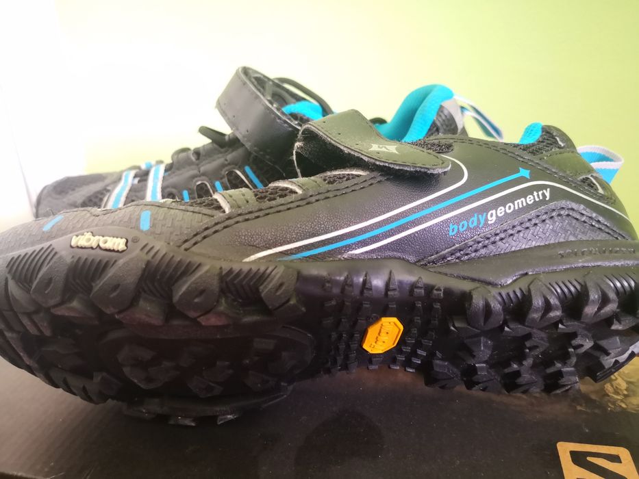 Pantofi dama masura 36 Specialized ciclism bicicleta