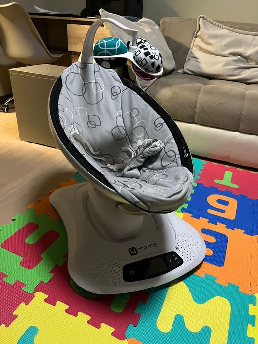 Mamaroo 4 бебешка люлка