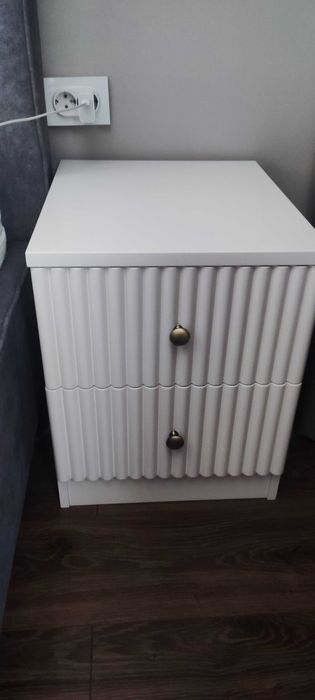 Прикроваатная тумба