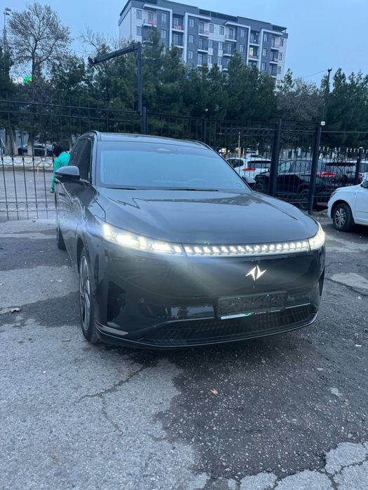 Dong feng ep 008 sotiladi