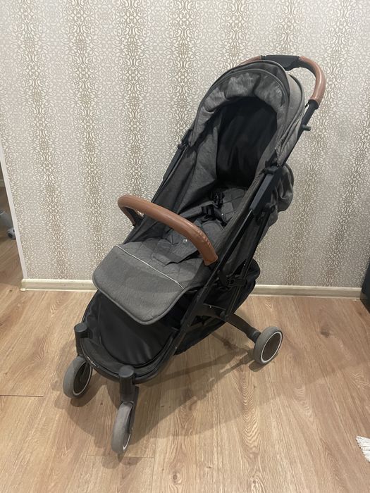 Детская коляска