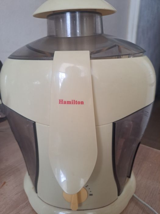 Продам соковыжималку